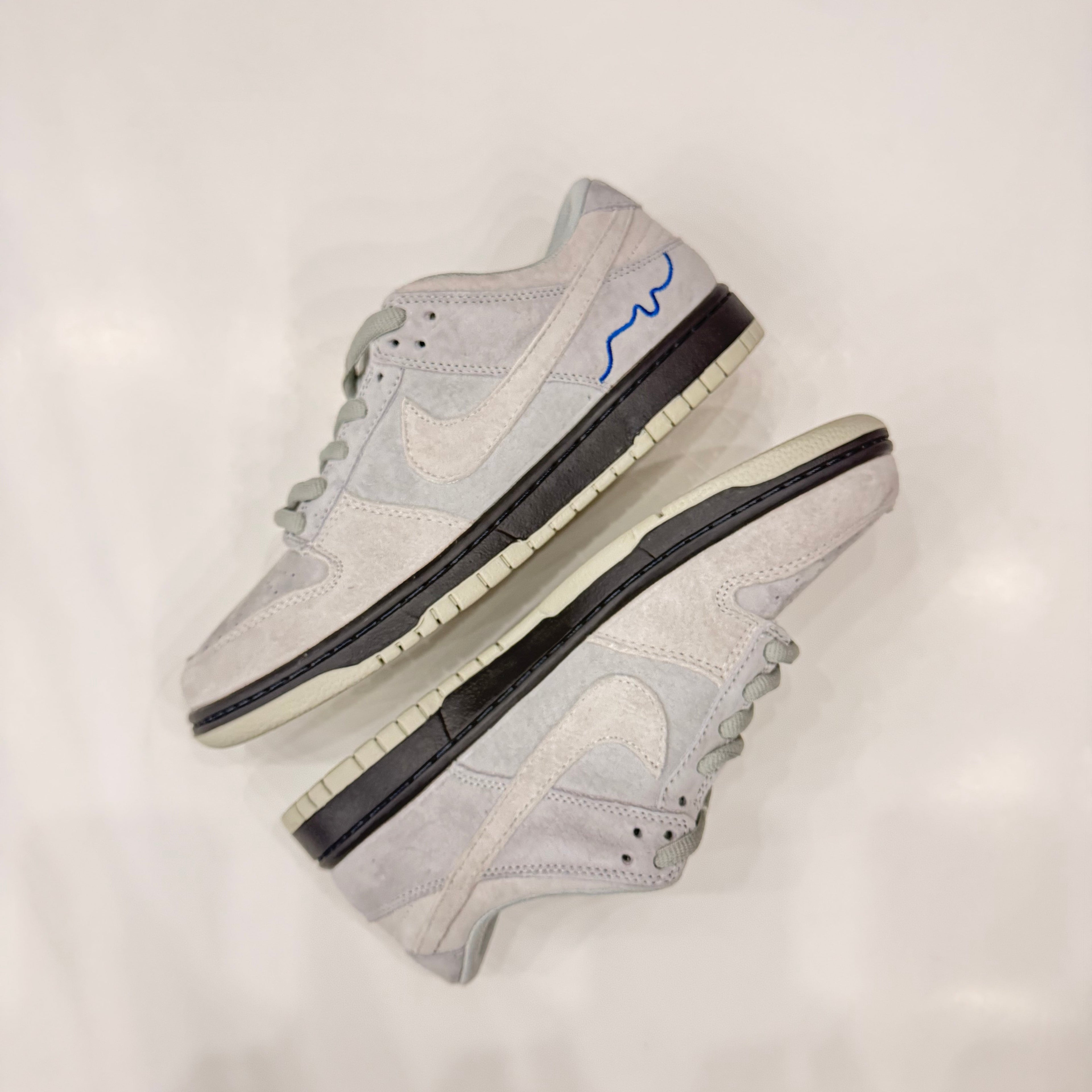 NIKE SB DUNKS