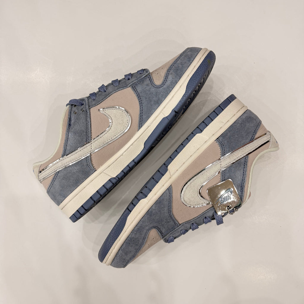 NIKE SB DUNKS