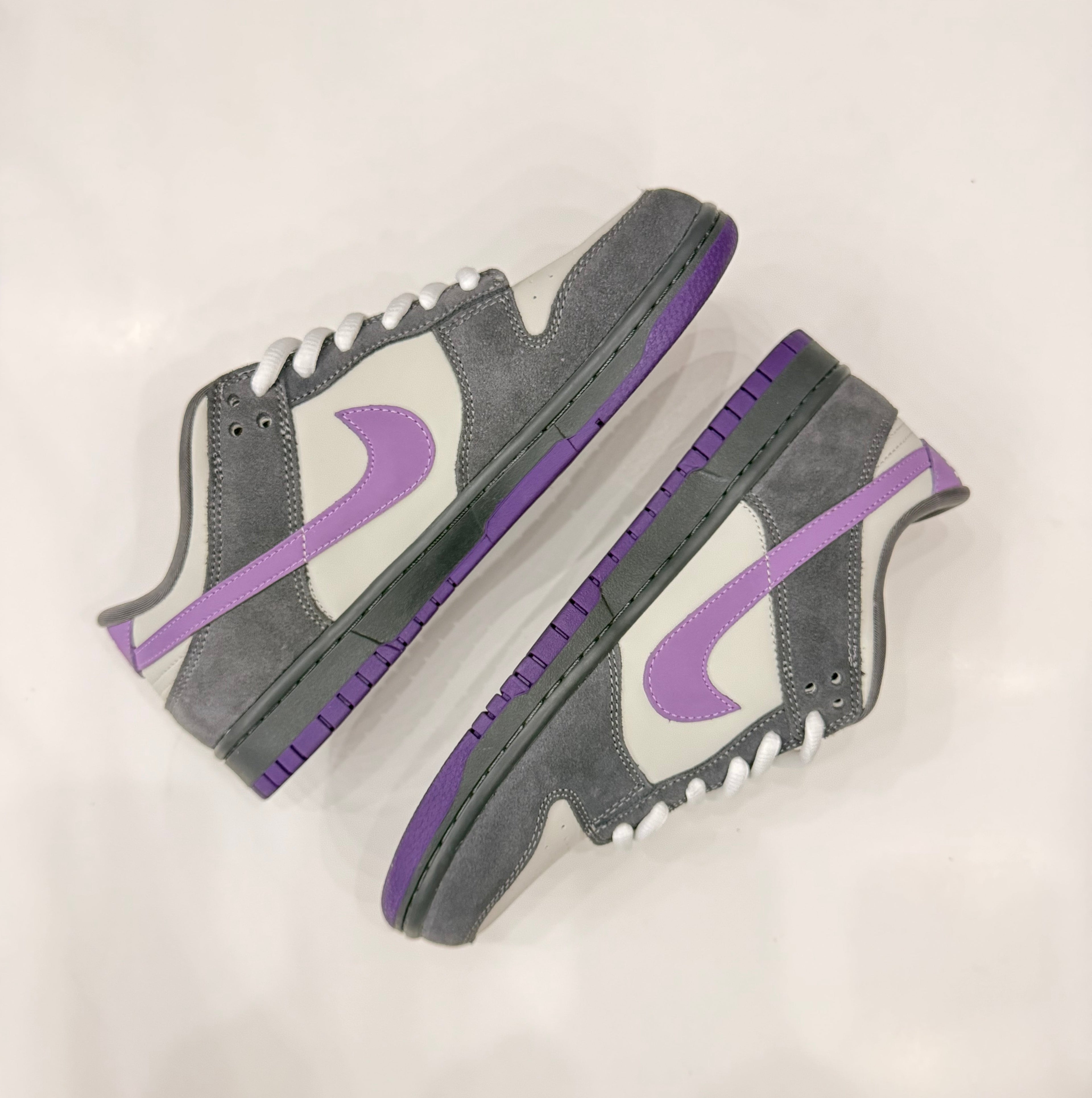 NIKE SB DUNKS
