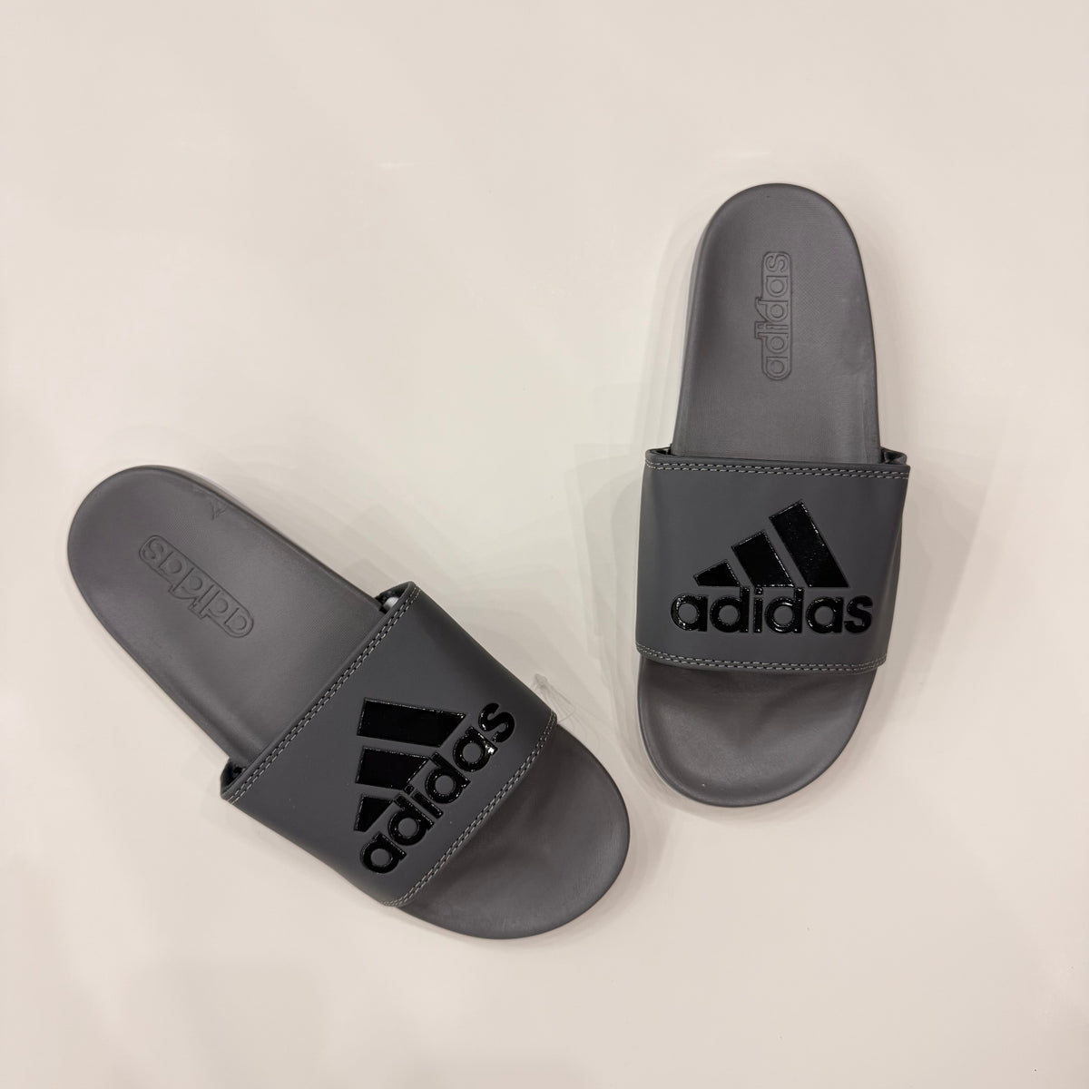 AD SLIDE