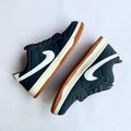 NIKE SB DUNKS